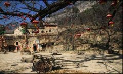 <strong>城内石楼、石窑、石头四合</strong>